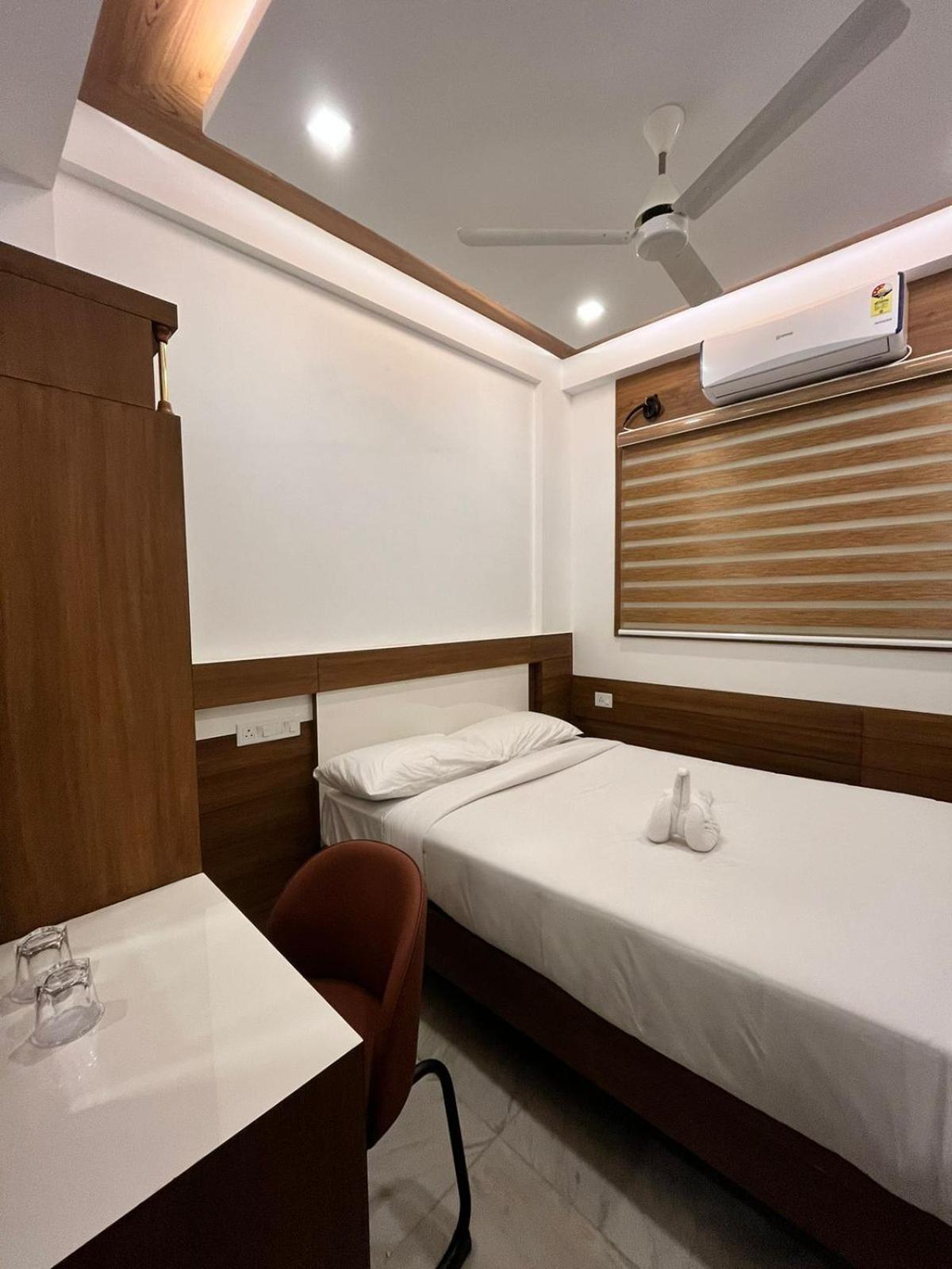 Welcome Hotels Thrissur Exterior photo