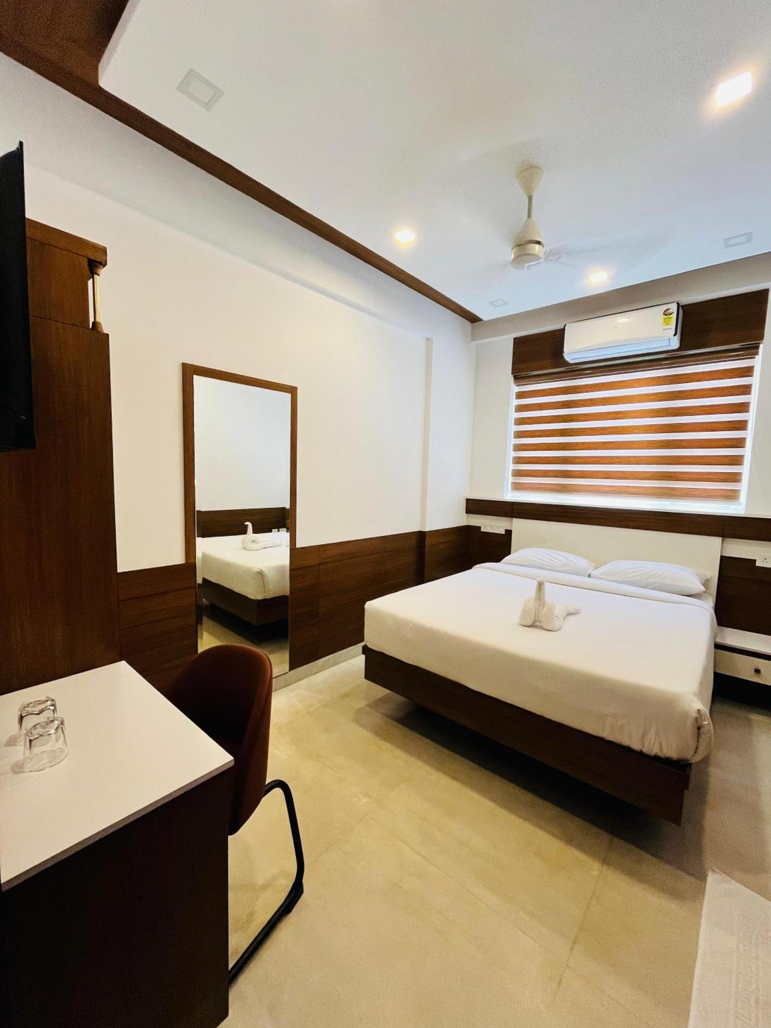 Welcome Hotels Thrissur Exterior photo